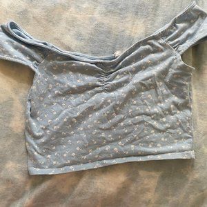 pacsun size S off the shoulder blue floral top